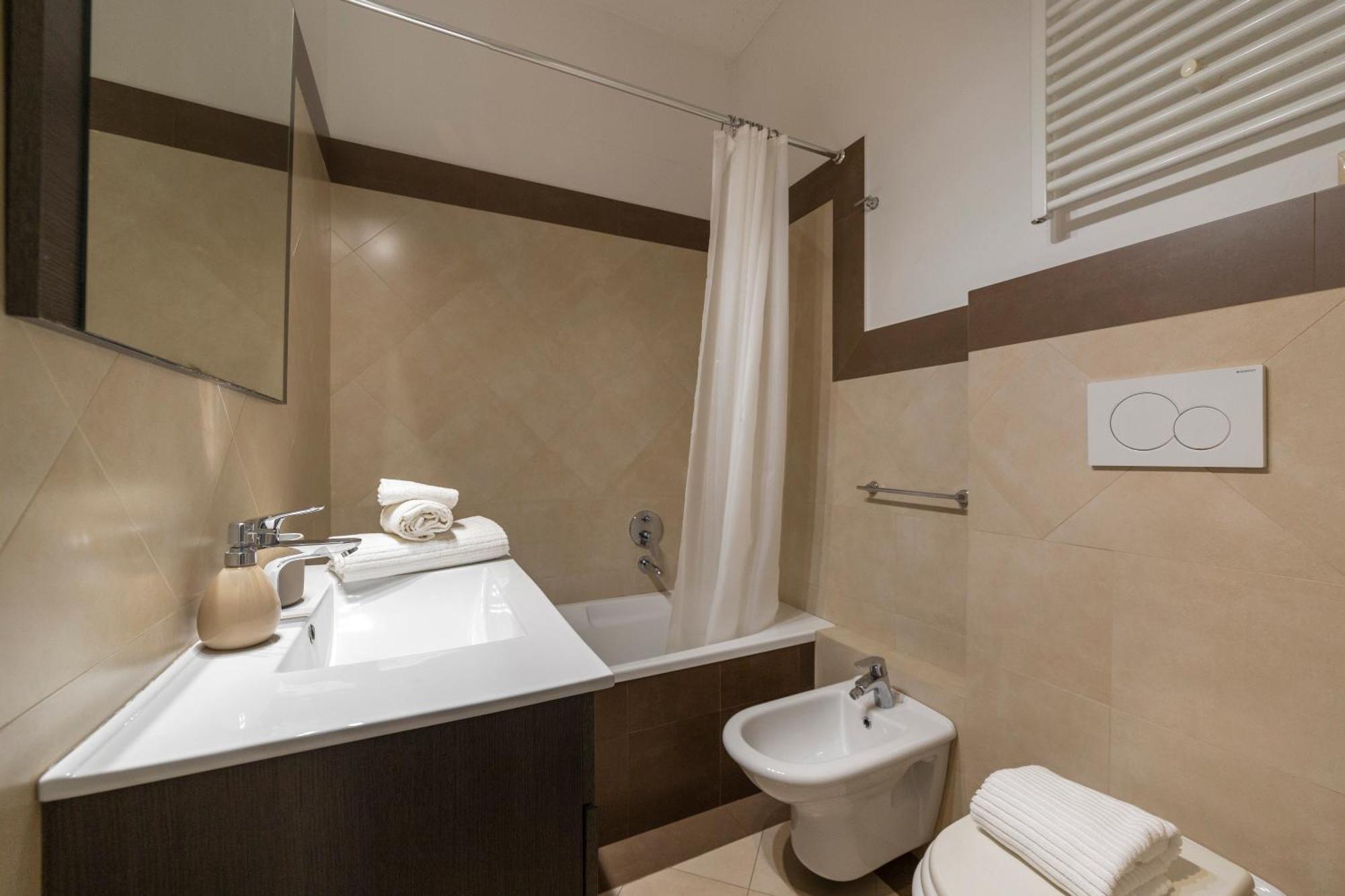 Porta Romana Comfy Apartment Милан Экстерьер фото